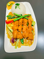 15. Kyllingspyd med Satay saus 